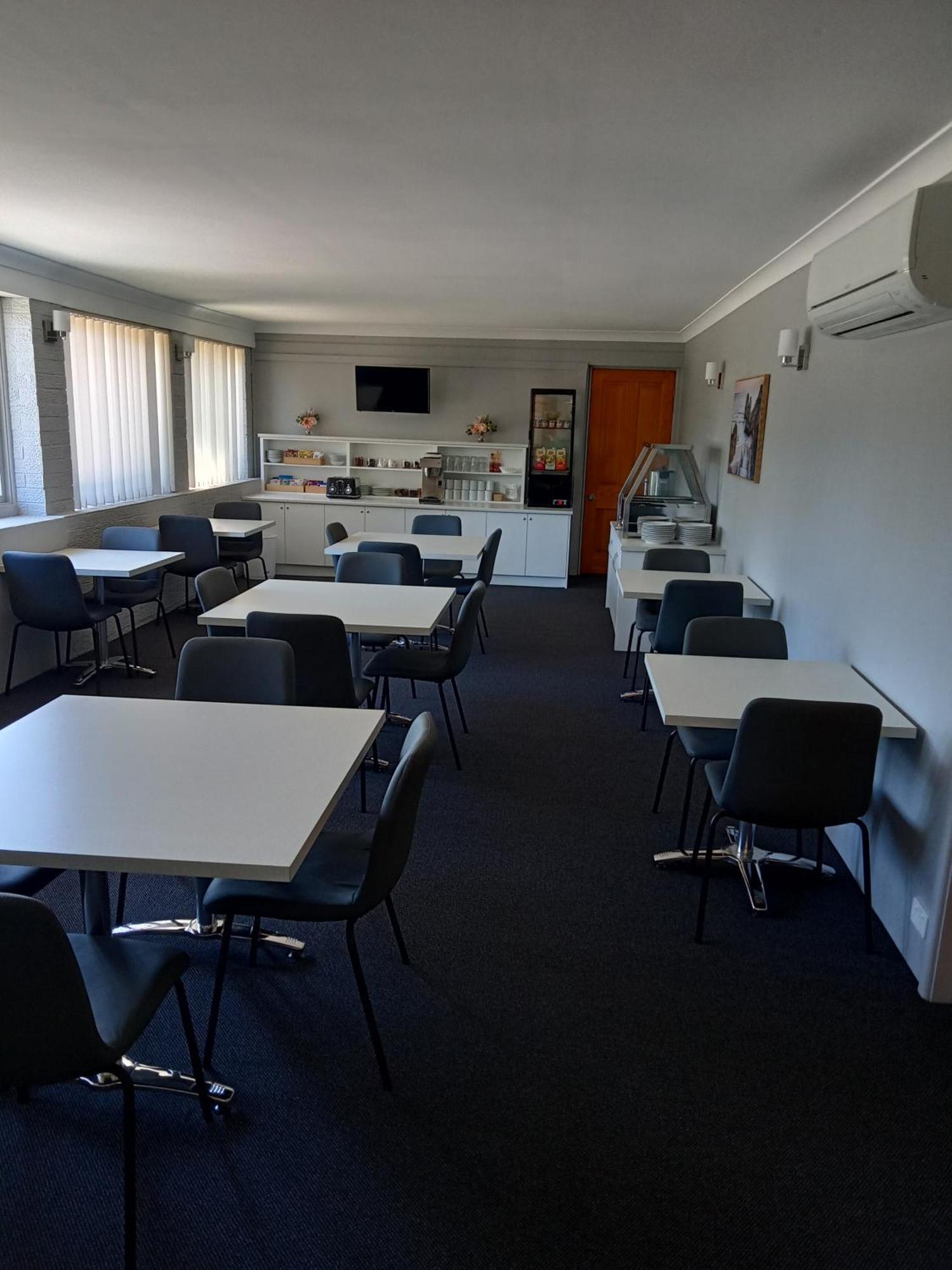 וולונגונג Solomon Inn Motel Figtree מראה חיצוני תמונה
